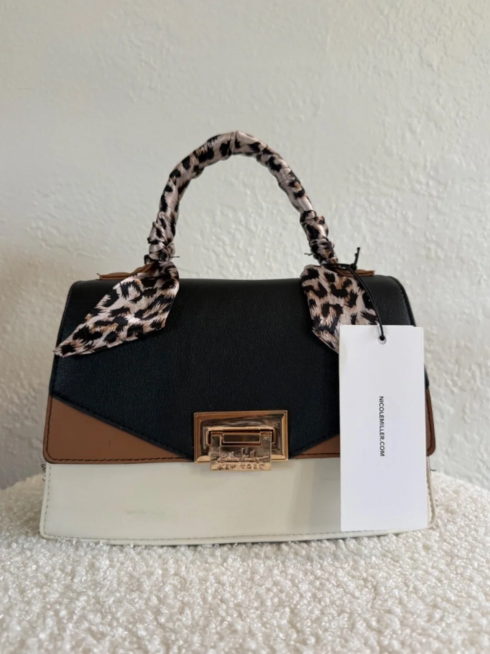NWT 🐆 Nicole Miller - Colorblock Bag with Leopard Scarf Wrapped Handle 💼